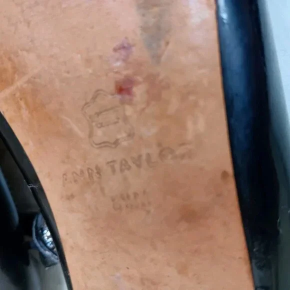 ANN TAYLOR Patent Leather MARY JANE Black FLATS Sz 8.5 M - Picture 13 of 15